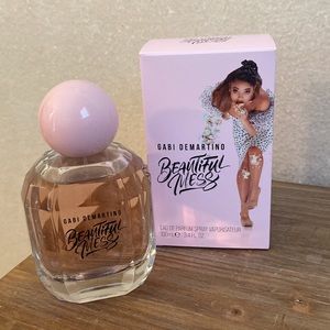 Gabi Demartino’s Beautiful Mess perfume